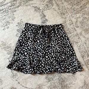 leopard print skirt